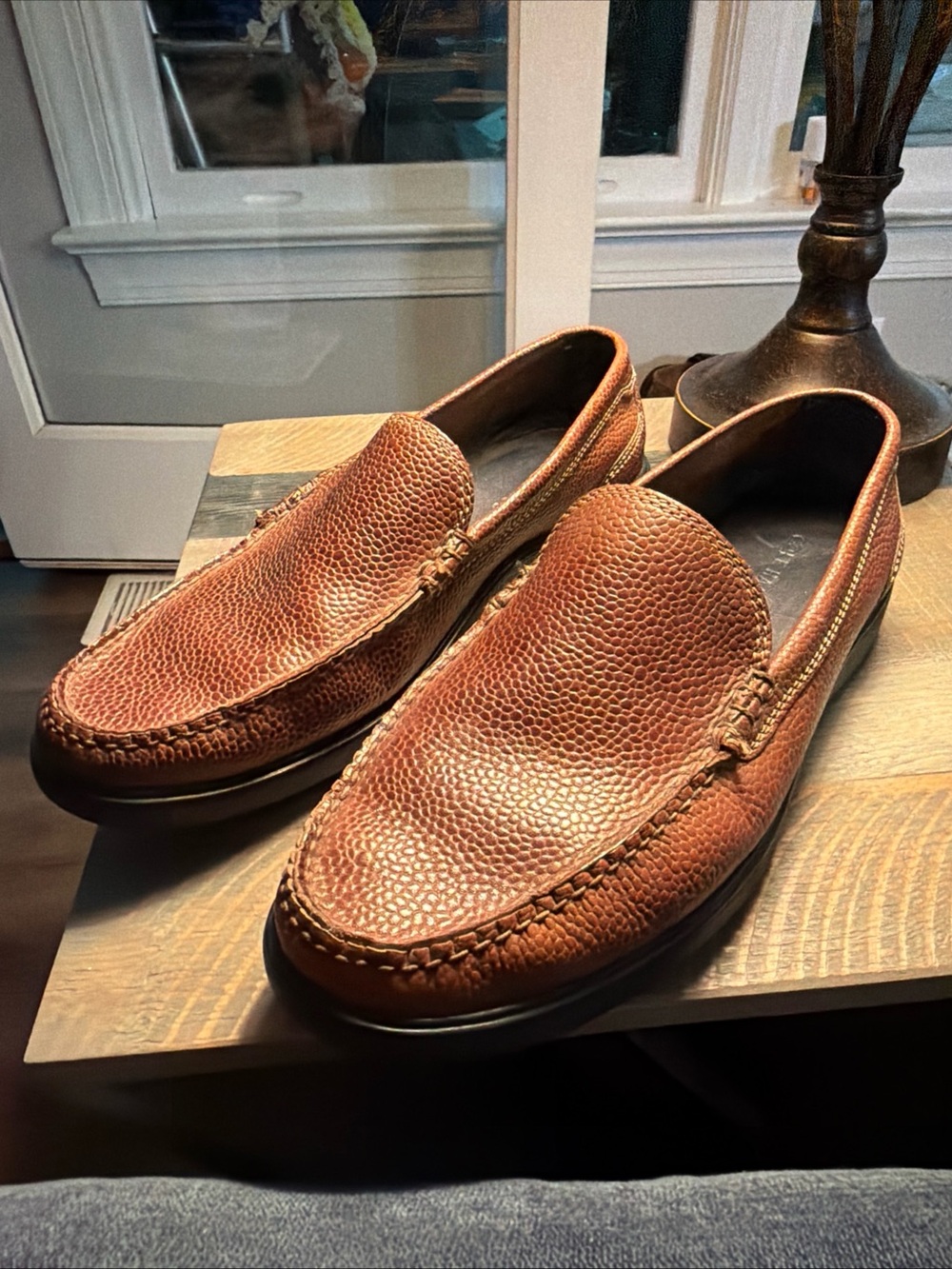 Cole Haan Sutton C11740 Brown Venetian Woodbury Grain Loafer Shoes Men's Sz 11M